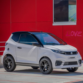 Mets LOVE en commentaire si tu aimes la marque Aixam ❤️