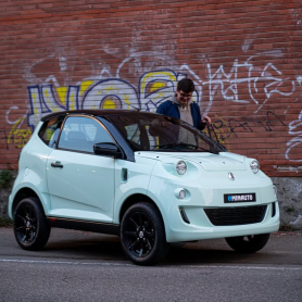 Compte &agrave; rebours jusqu&rsquo;&agrave; No&euml;l&hellip; et si ton cadeau &eacute;tait une Aixam ? 🎁🚗